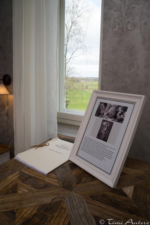 Hotel Vaihmalan Hovi à Lempäälä Extérieur photo