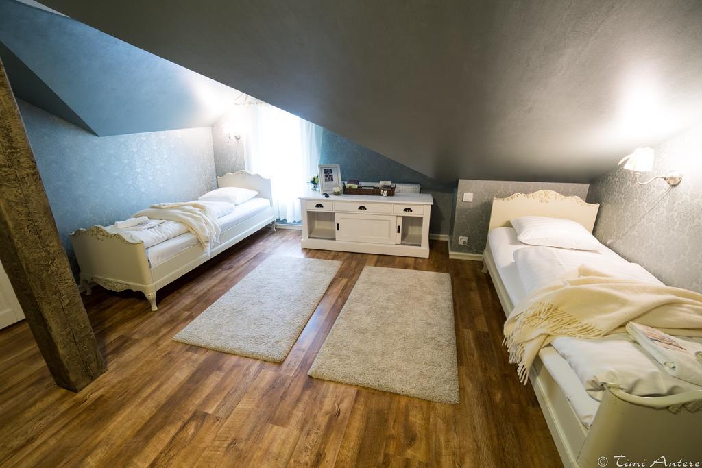 Hotel Vaihmalan Hovi à Lempäälä Extérieur photo